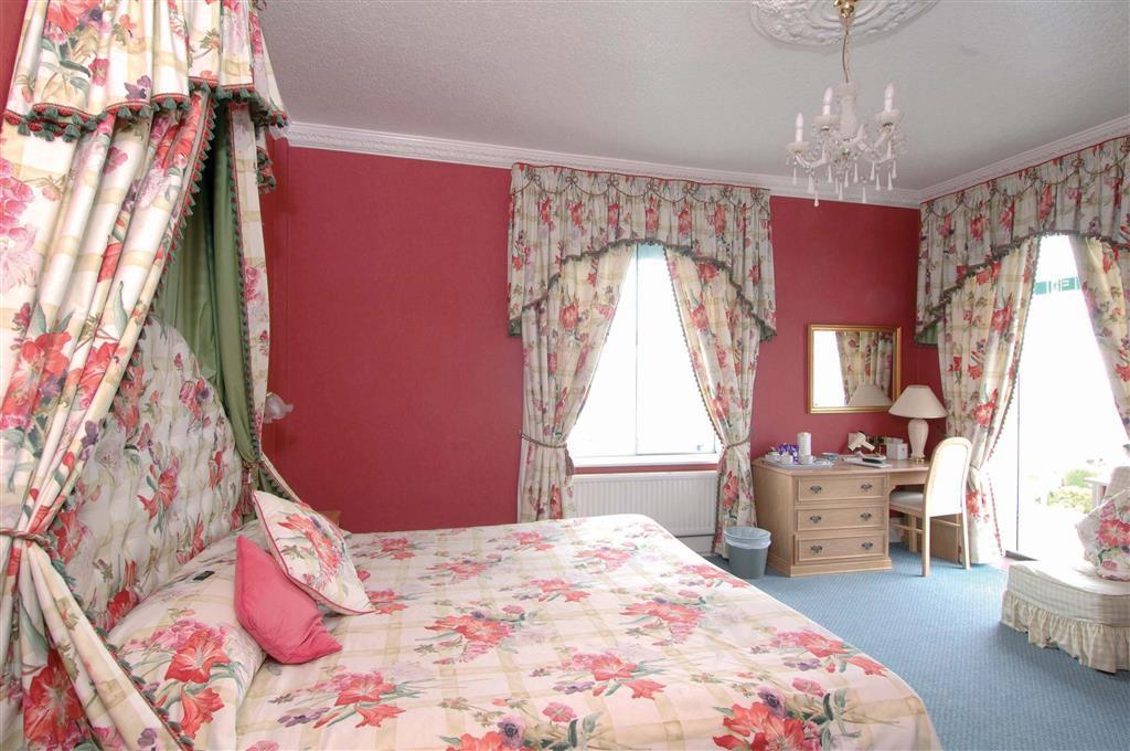 Best Western New Holmwood Hotel Cowes  Room photo