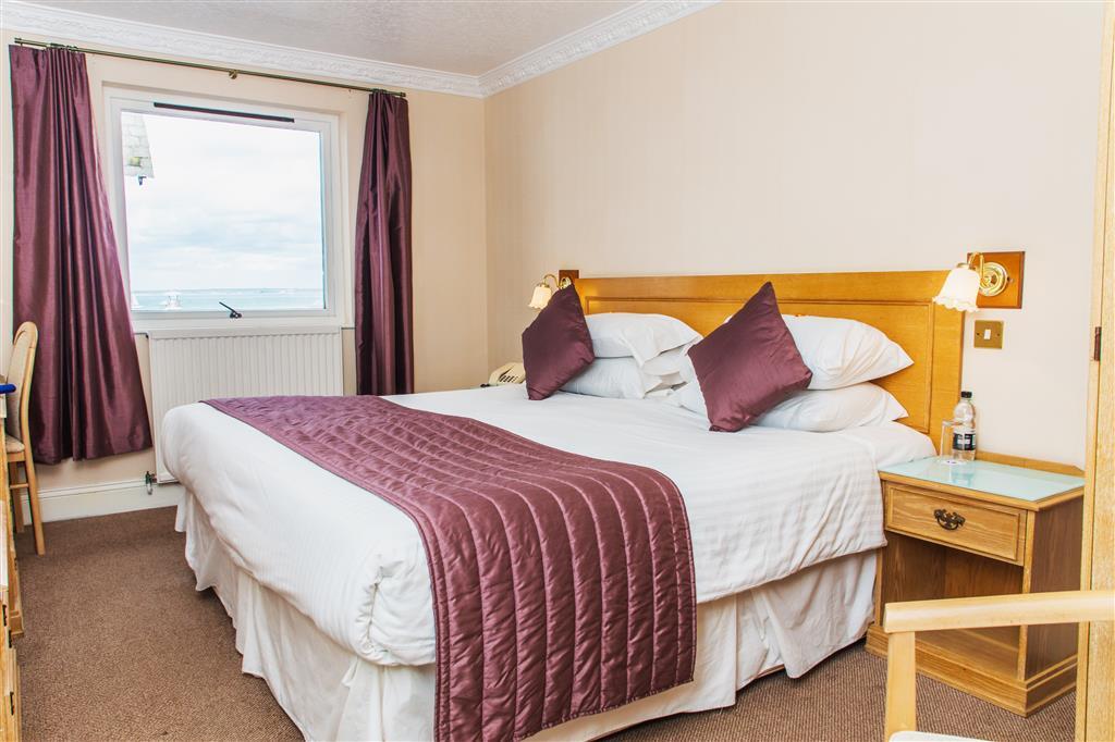 Best Western New Holmwood Hotel Cowes  Room photo